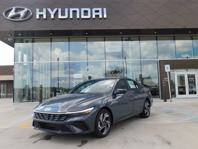 New 2025 Hyundai Elantra Sport
