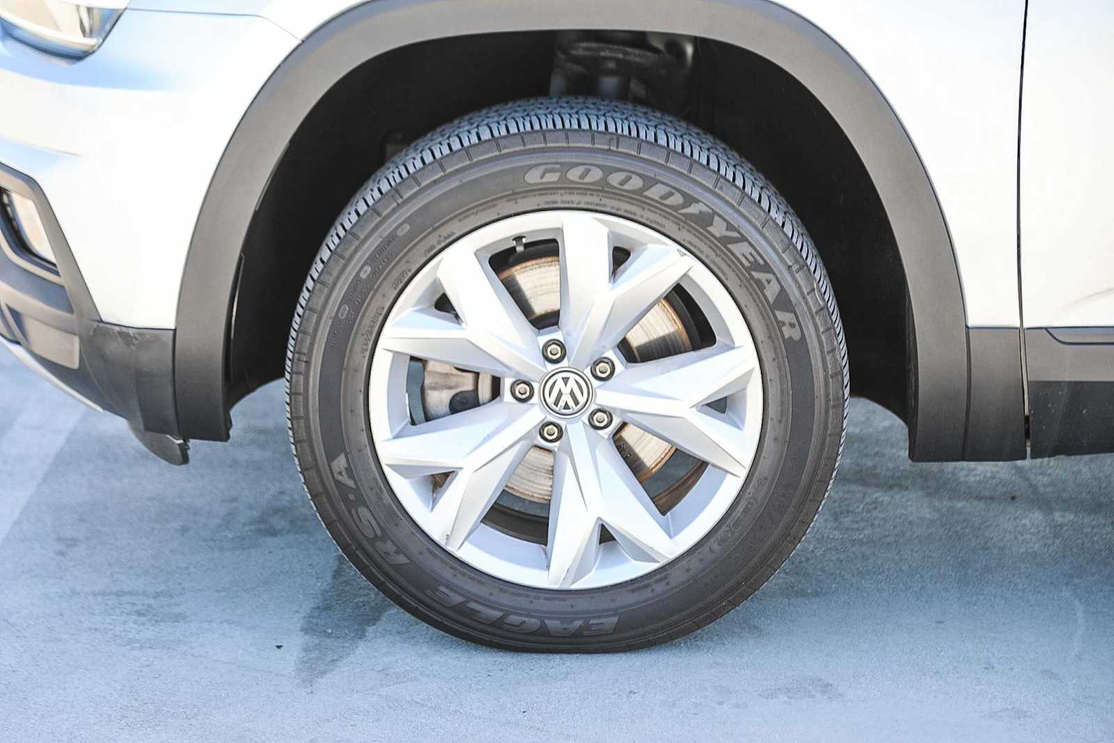 Used 2018 Volkswagen Atlas SE image 10