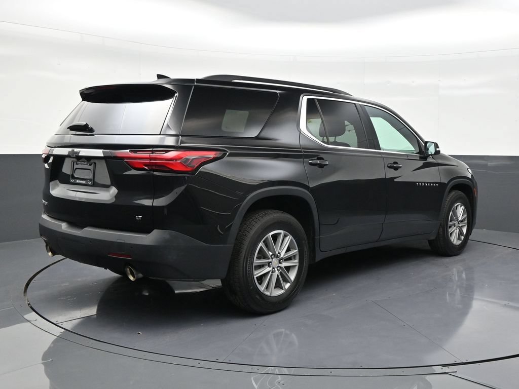 Used 2023 Chevrolet Traverse LT FWD image 5