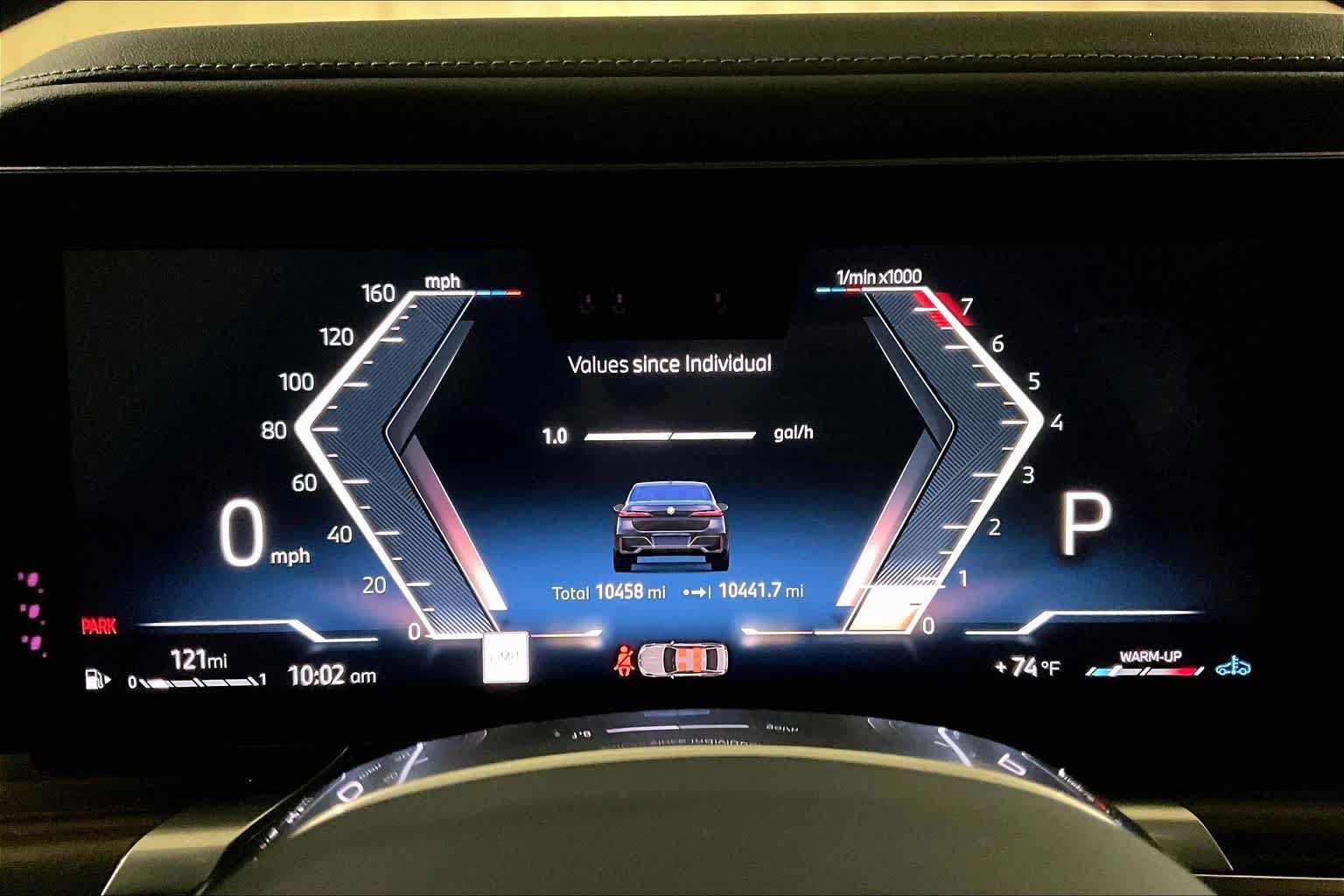 Used 2025 BMW 740i xDrive w/ Executive Package AWD/4WD image 25