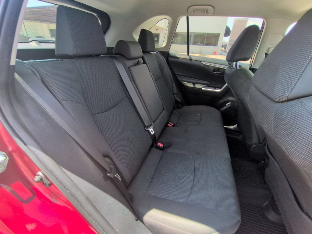Used 2025 Toyota RAV4 LE AWD/4WD image 29