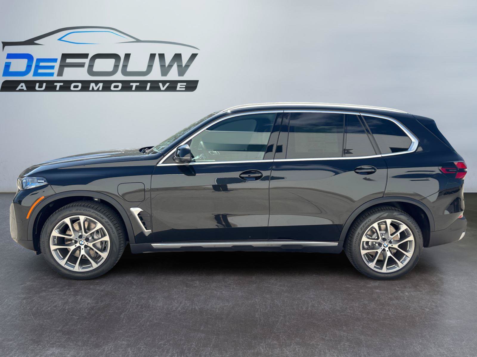New 2026 BMW X5 xDrive50e AWD/4WD image 18