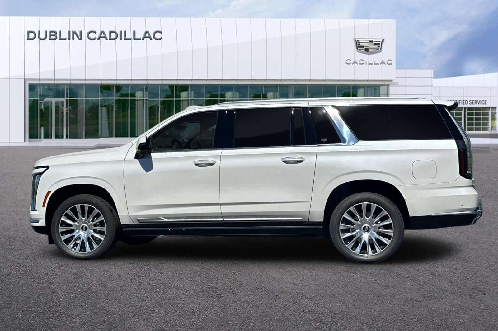 Certified 2025 Cadillac Escalade ESV Premium Luxury Platinum AWD/4WD image 7