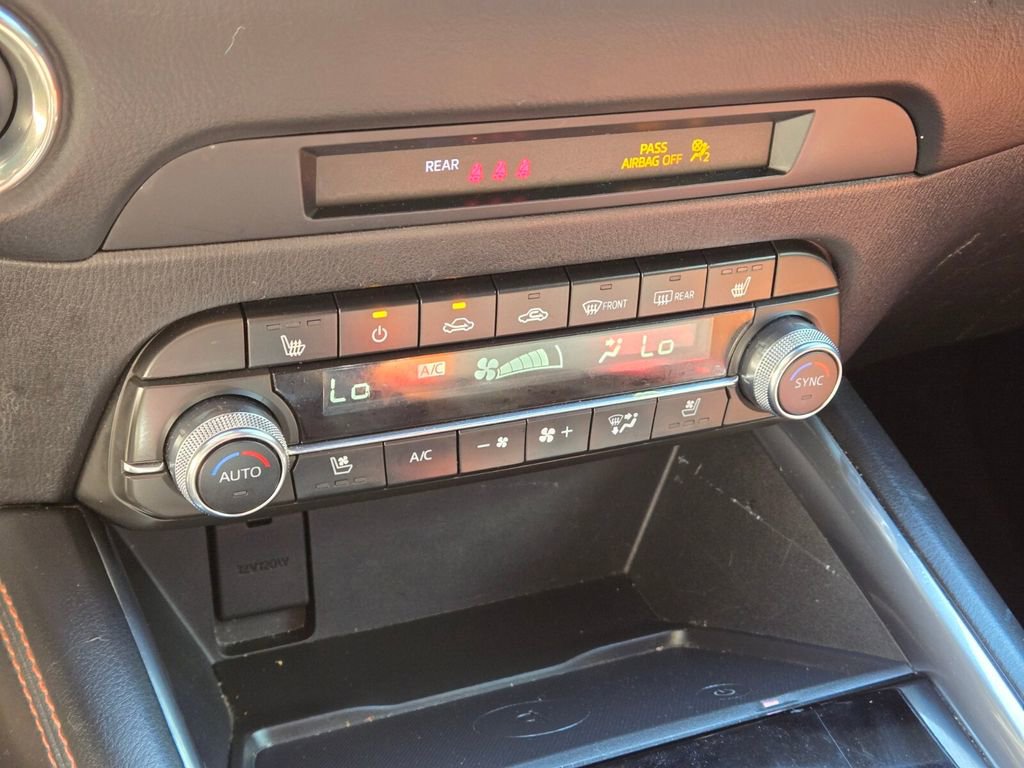 Certified 2024 MAZDA CX-5 Carbon Edition image 26