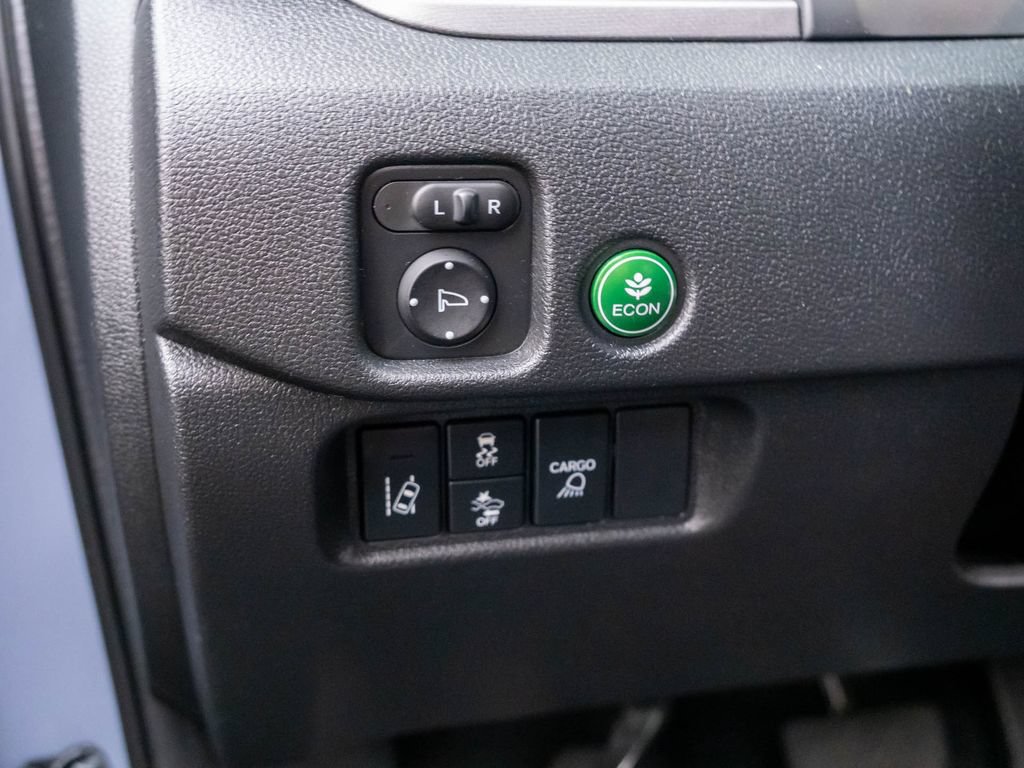 Used 2025 Honda Ridgeline Sport image 19