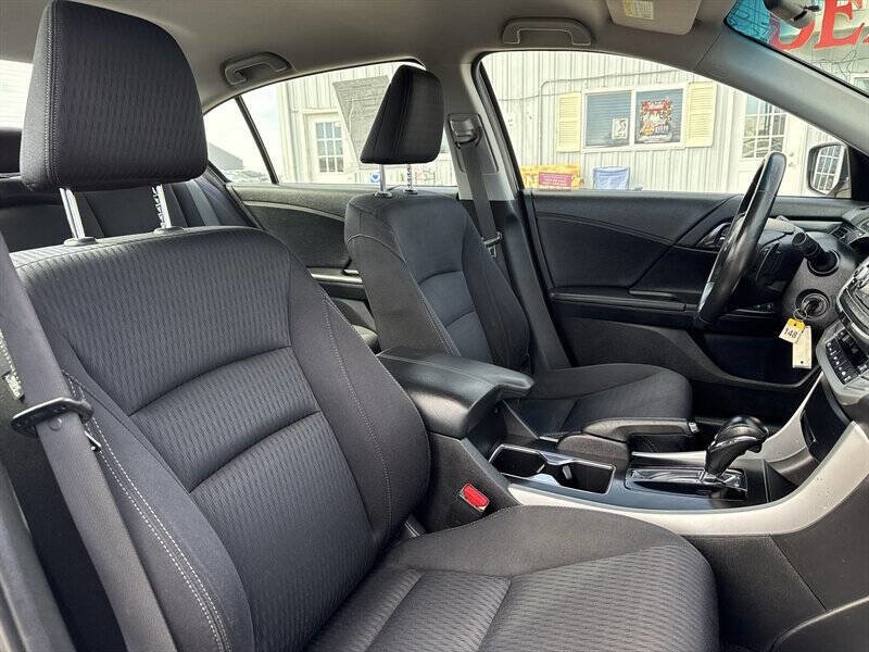 Used 2013 Honda Accord Sport image 19