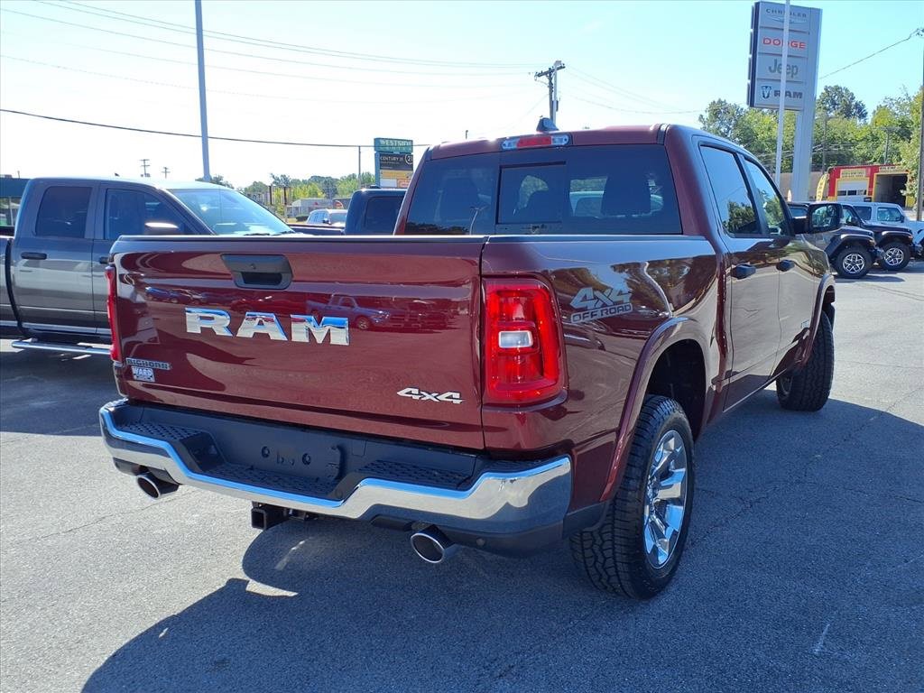 New 2026 RAM 1500 4x4 Crew Cab image 2