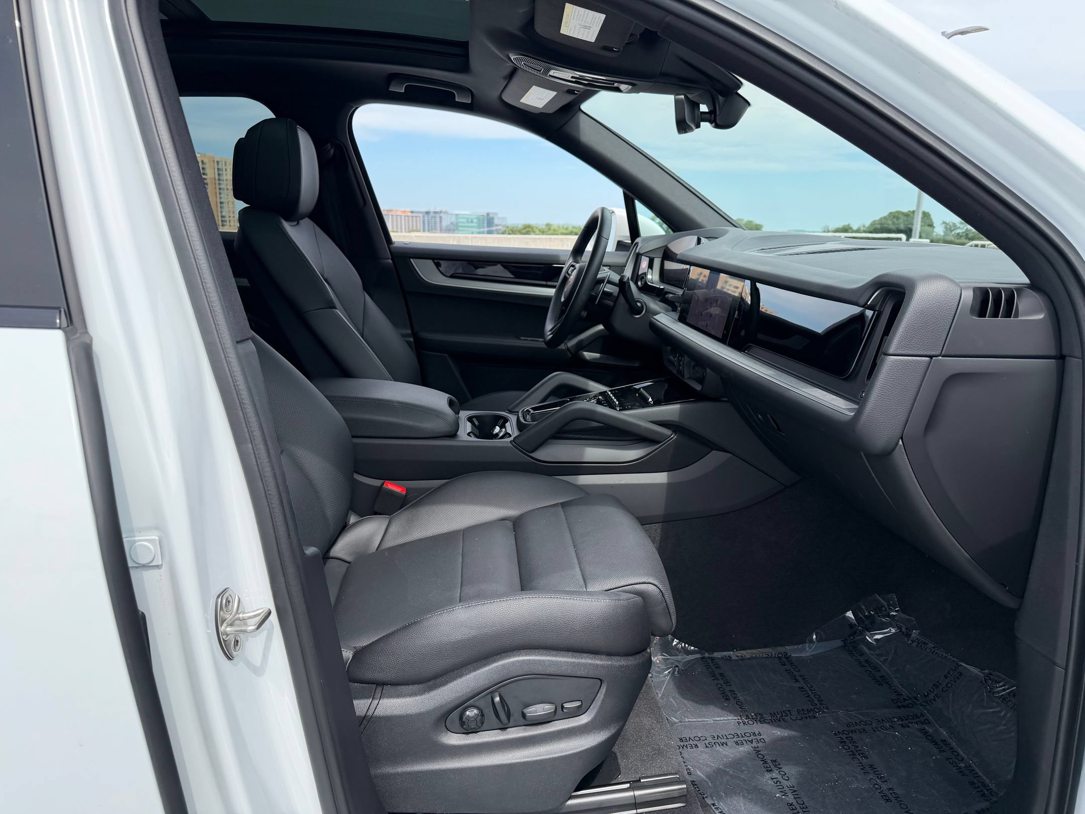 Certified 2026 Porsche Cayenne AWD/4WD image 23
