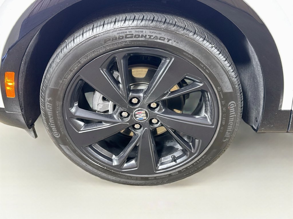 Used 2025 Buick Envision Sport Touring AWD/4WD image 37