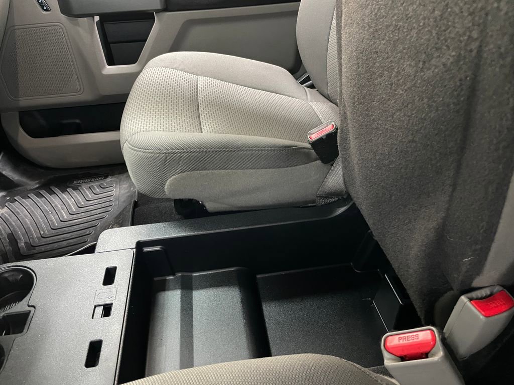 Used 2016 Ford F150 XLT image 29