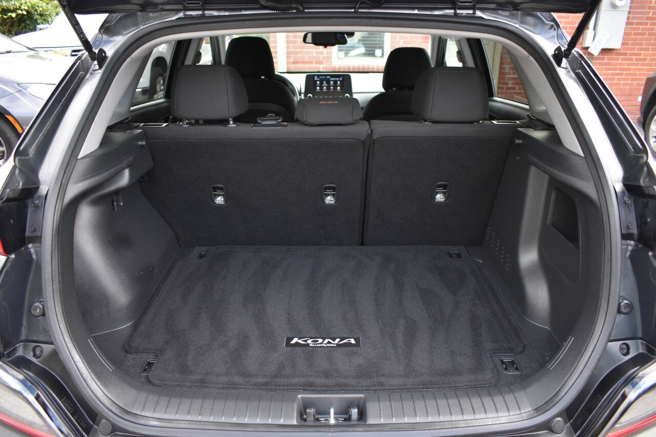 Used 2023 Hyundai Kona SEL FWD image 10