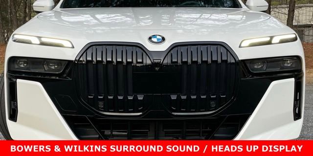 Used 2023 BMW 740i 740i image 3