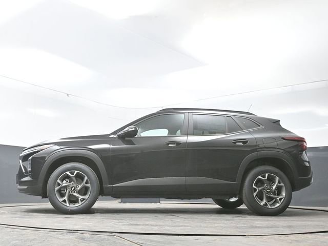 New 2026 Chevrolet Trax LT w/ Driver Confidence Package FWD image 44