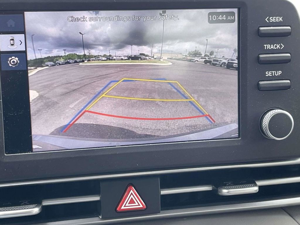 Certified 2025 Hyundai Elantra Sport FWD image 15
