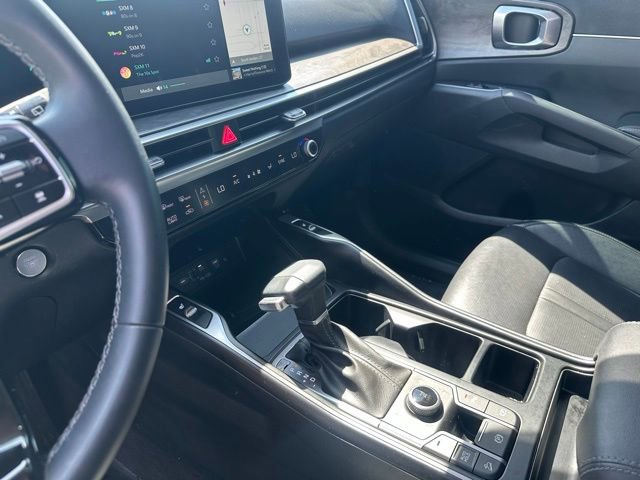 Used 2025 Kia Sorento X-Line EX image 10