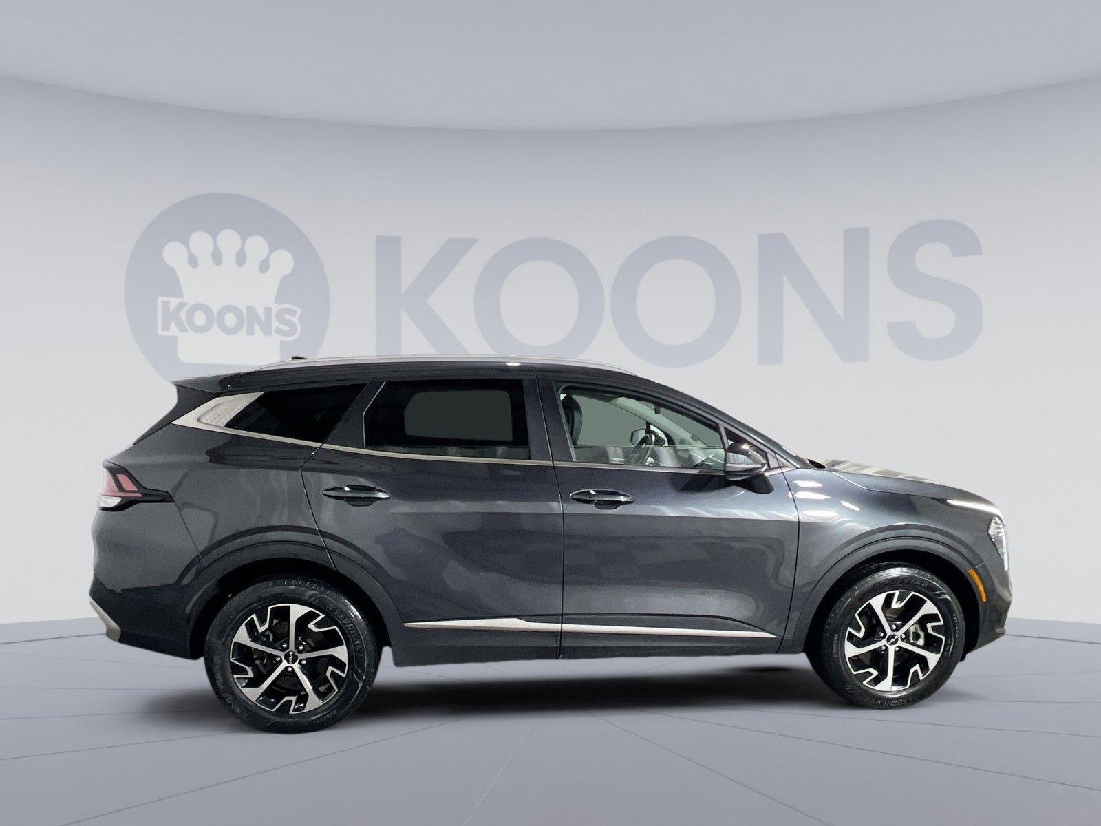 Used 2023 Kia Sportage EX image 8
