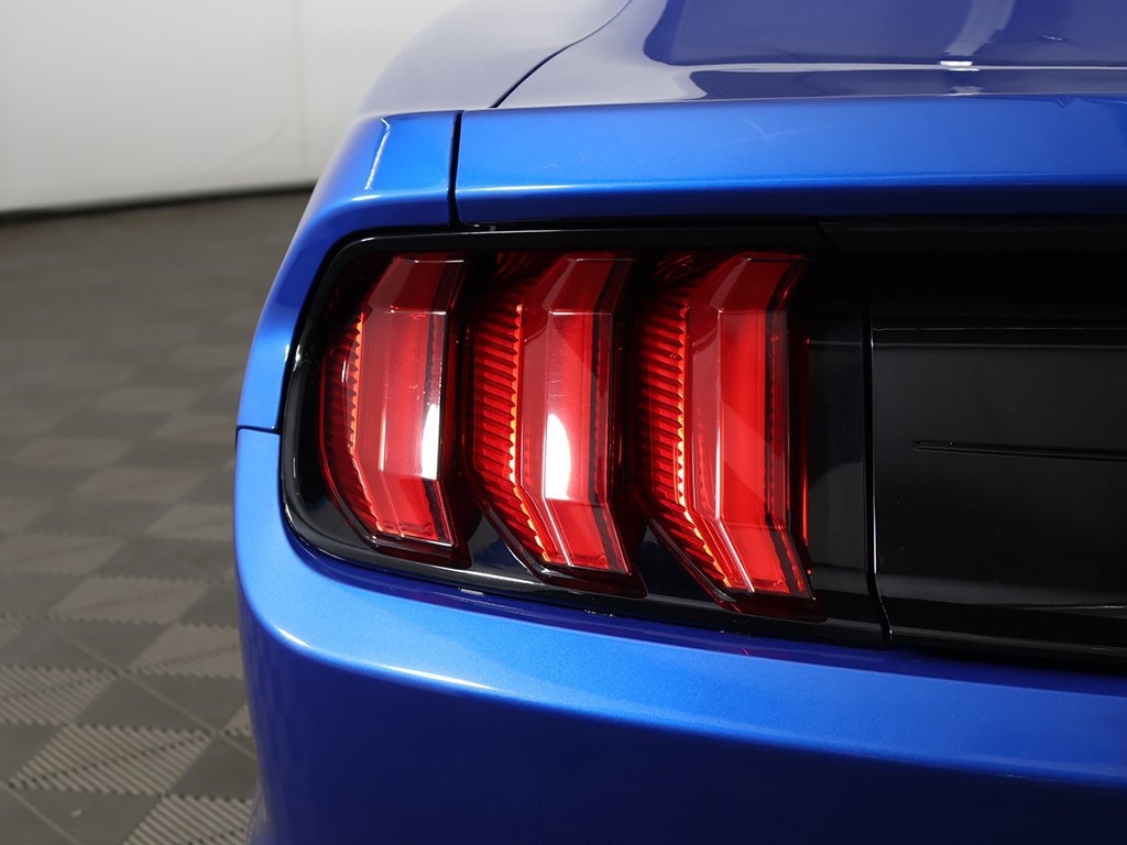 Used 2021 Ford Mustang Coupe image 12