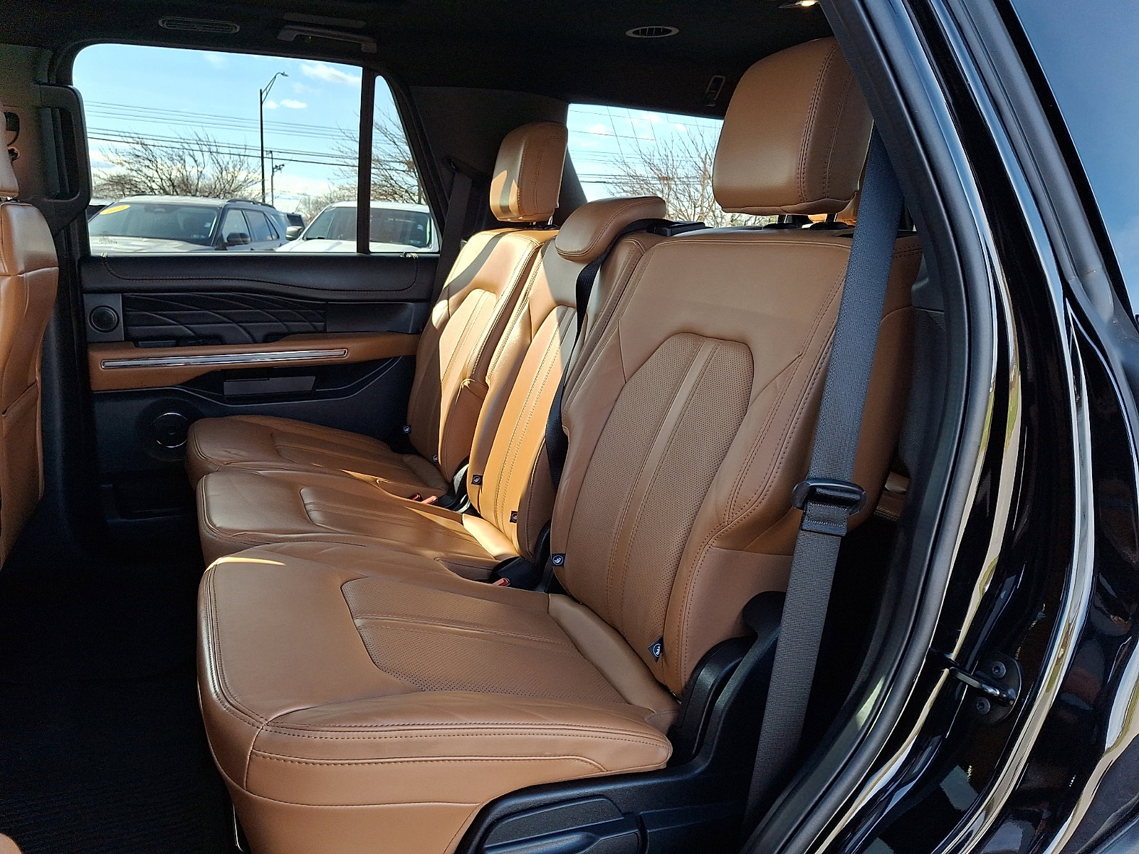 Certified 2022 Ford Expedition Platinum image 10