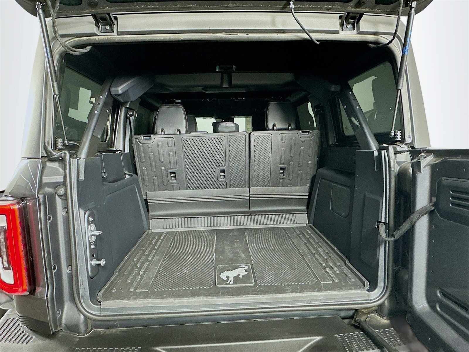 Used 2024 Ford Bronco Badlands w/ Sasquatch Package image 25