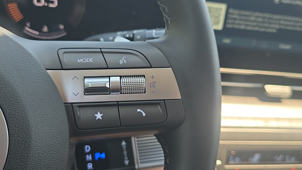 New 2026 Hyundai Kona SEL Premium FWD image 25