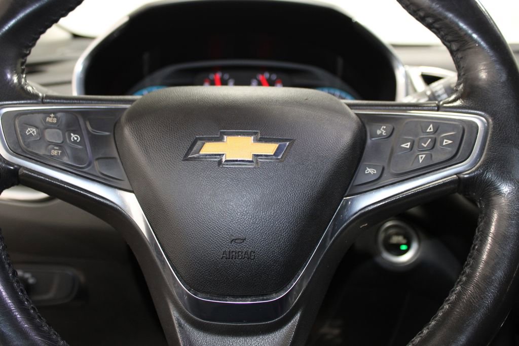 Used 2018 Chevrolet Equinox LT image 28