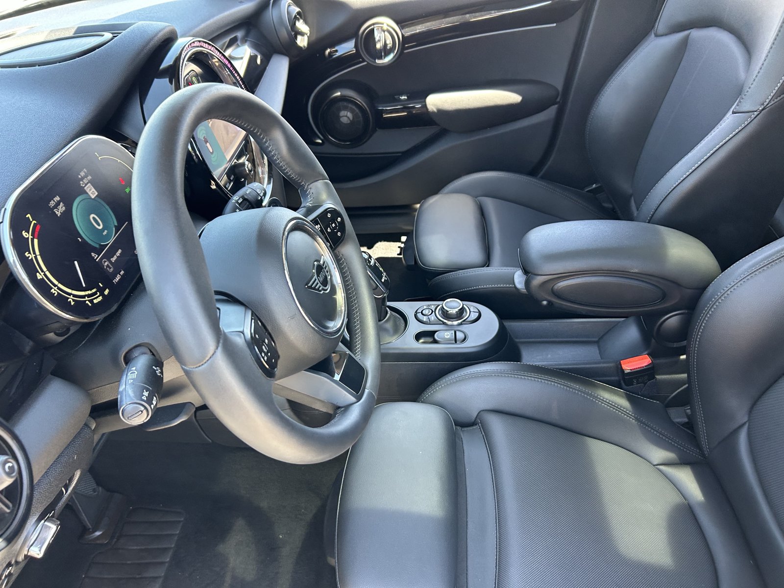 Used 2022 MINI Cooper S w/ Driver Assistance Package FWD image 26