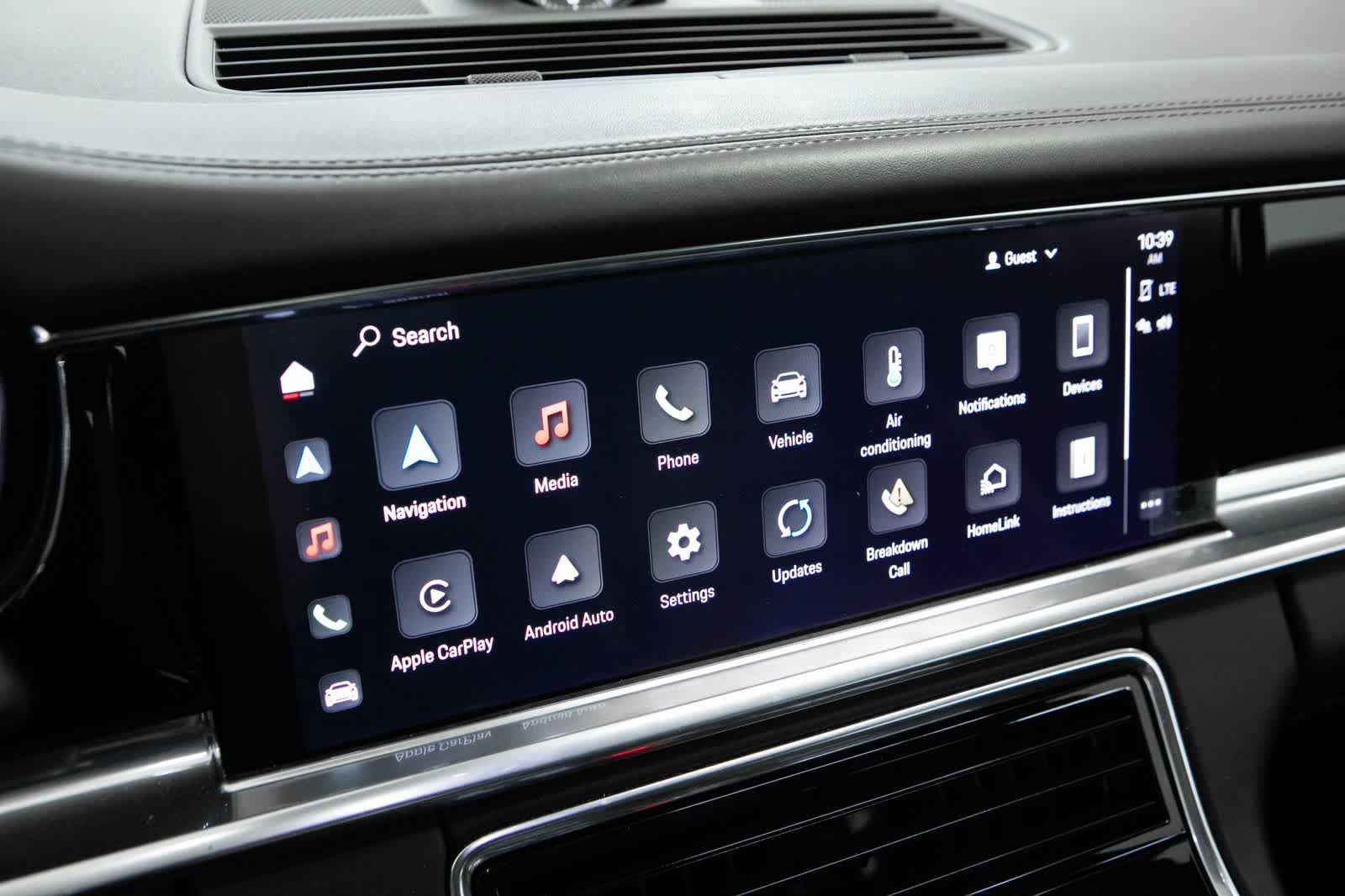 Certified 2023 Porsche Panamera RWD image 15
