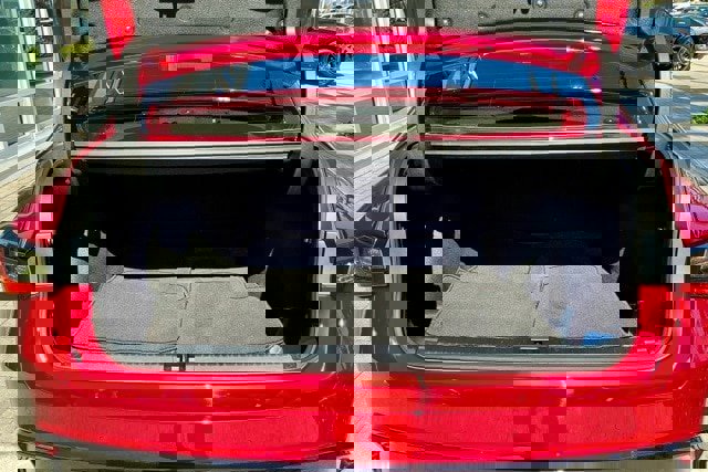 Used 2023 Lexus IS 350 F Sport image 11