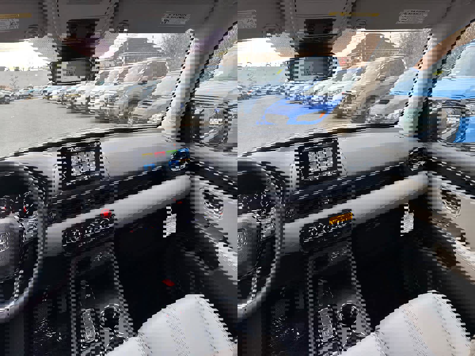 New 2025 Honda Pilot Touring image 36