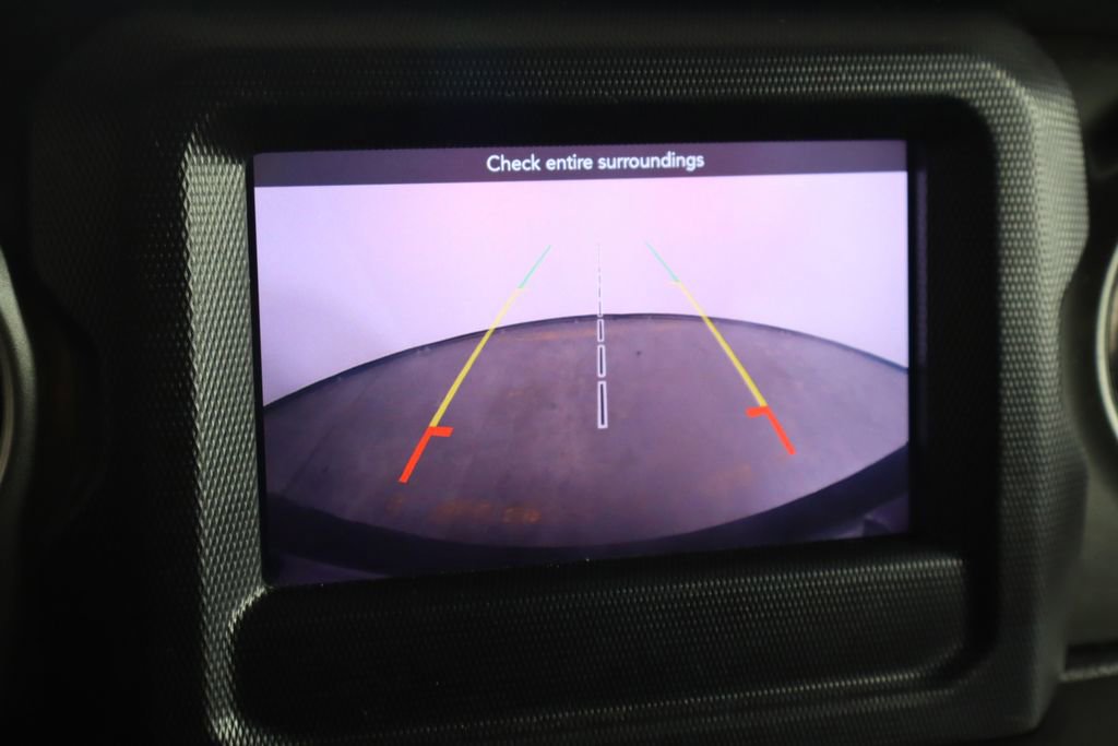 Used 2018 Jeep Wrangler Unlimited Sahara image 35