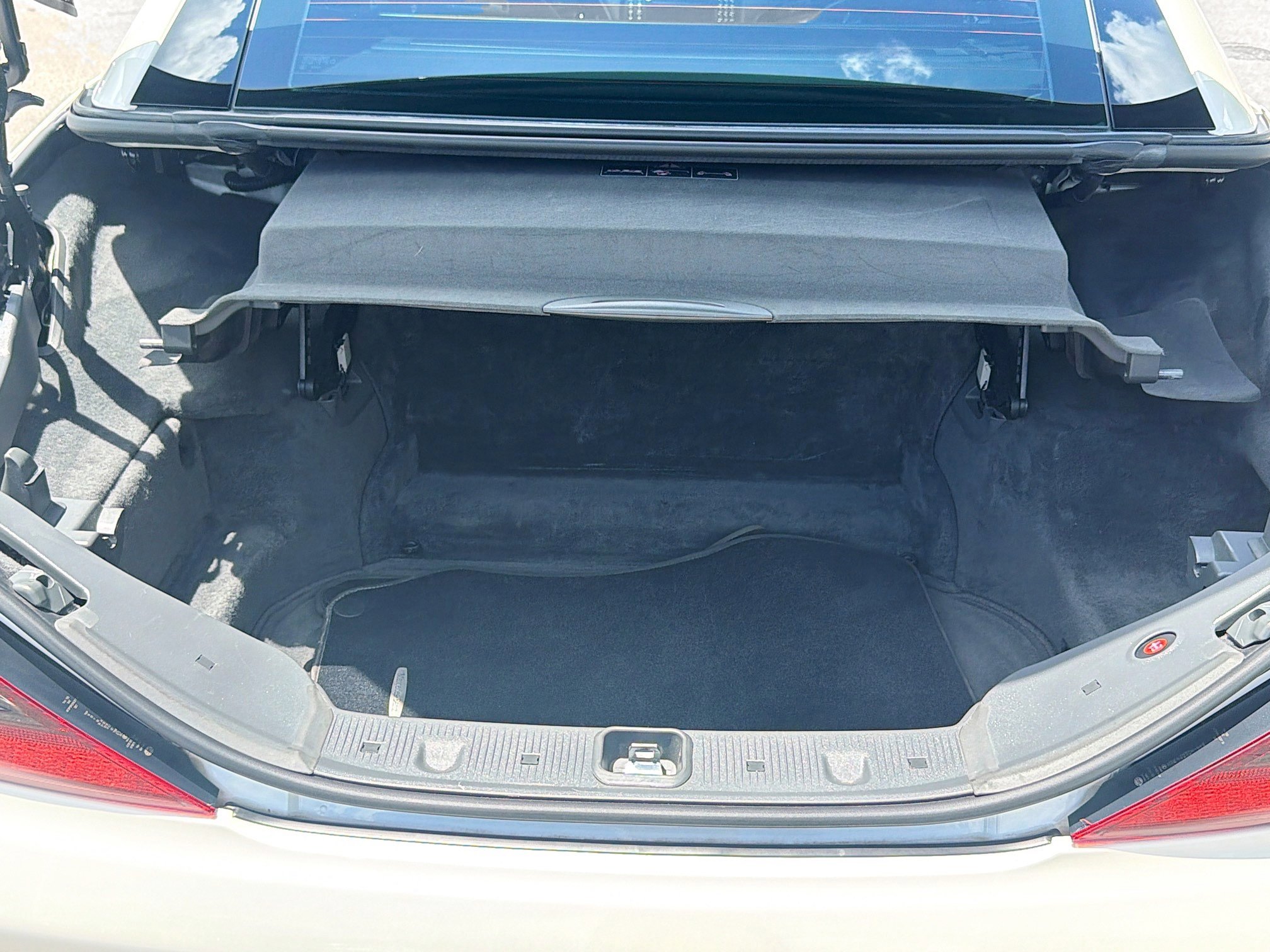 Used 2009 Mercedes-Benz SL 63 AMG image 25