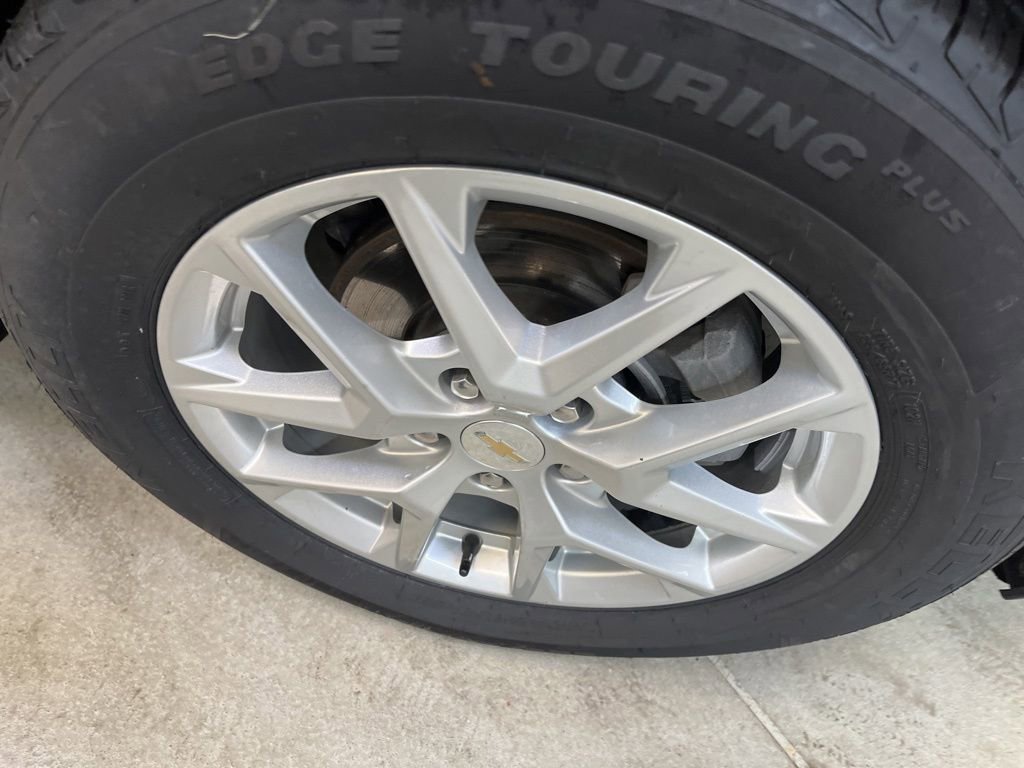 Used 2024 Chevrolet Equinox LT AWD/4WD image 36