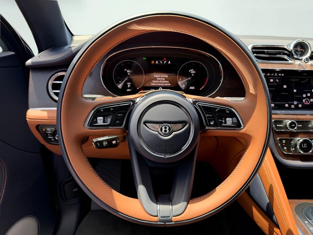 Used 2023 Bentley Bentayga AWD/4WD image 69