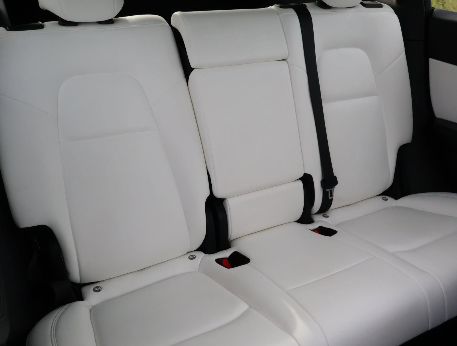 Used 2022 Tesla Model Y Performance image 17