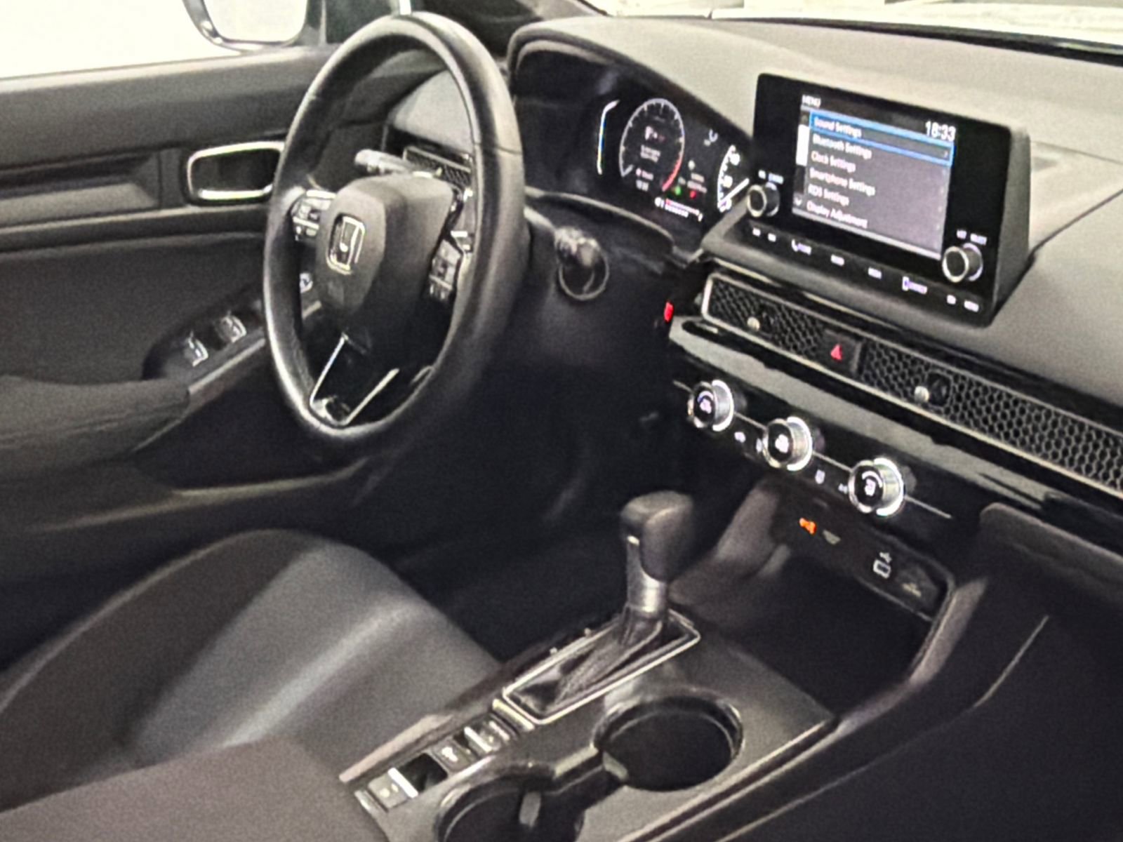 Used 2024 Honda Civic Sport image 9