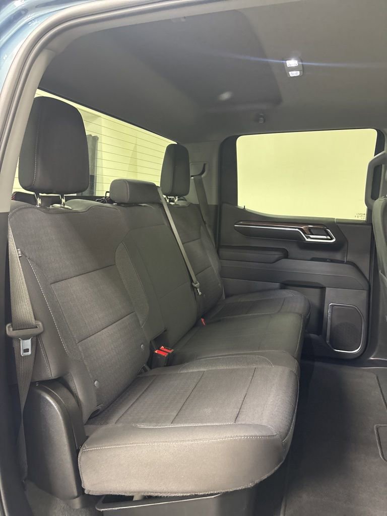 Used 2024 Chevrolet Silverado 1500 LT AWD/4WD image 30