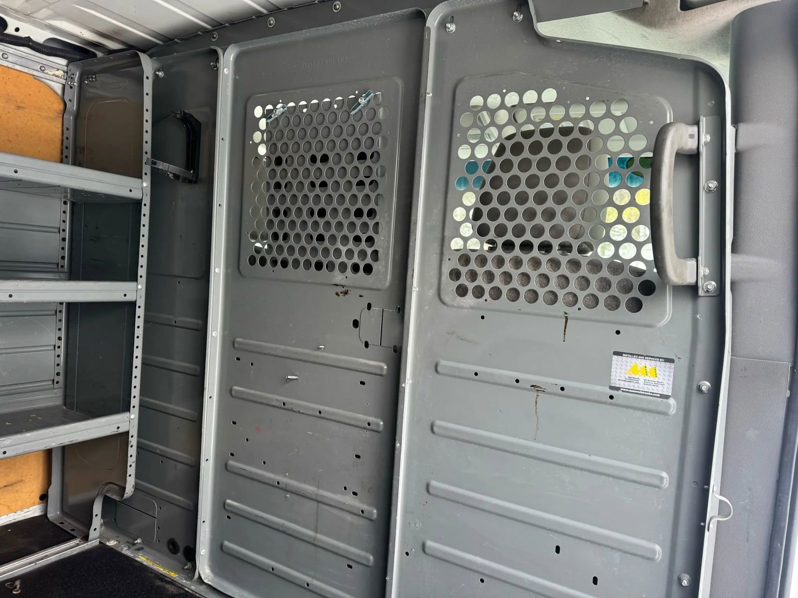 Used 2015 Nissan NV 2500 SV w/ Technology Package image 27