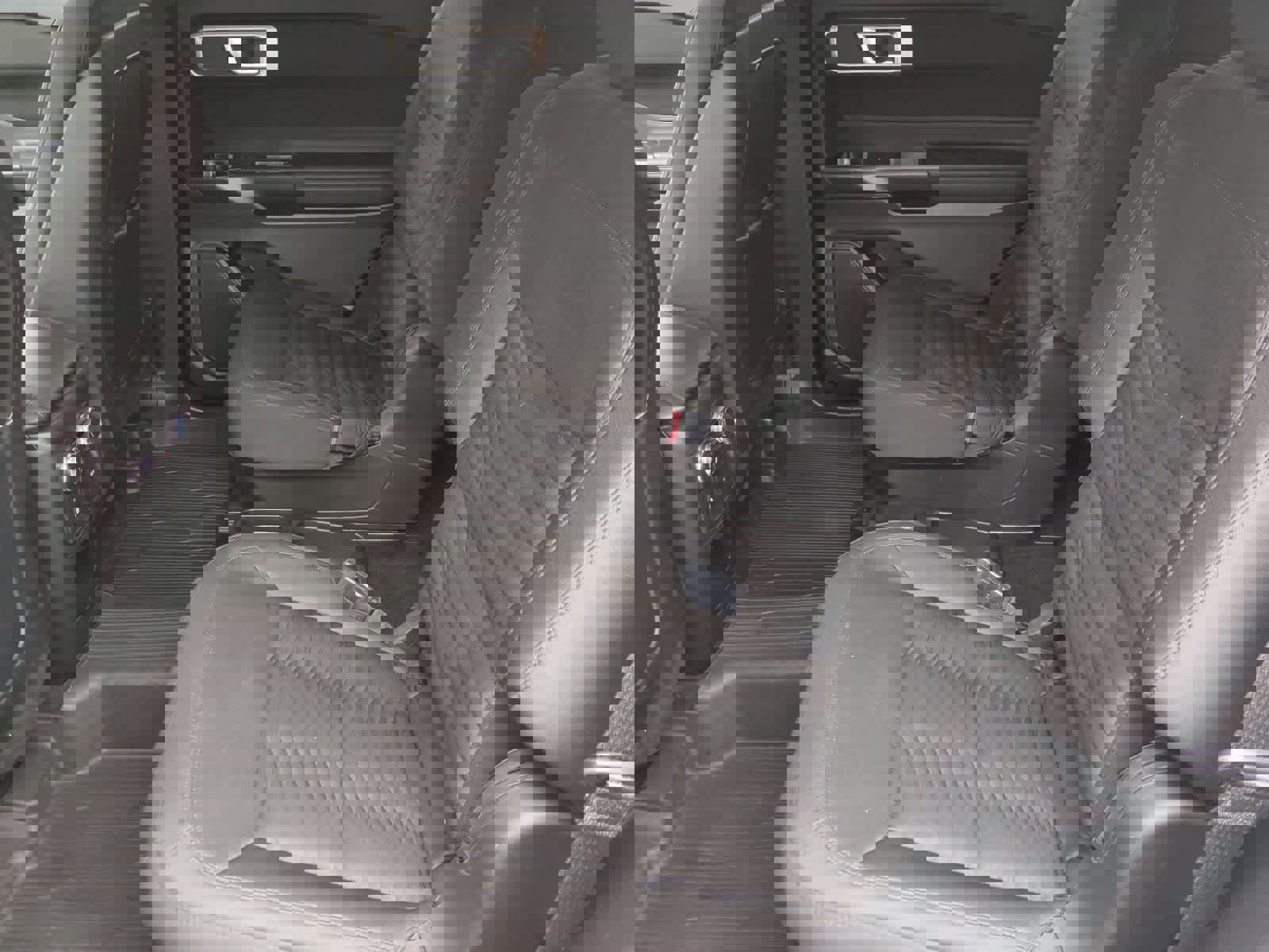 Used 2020 Ford Explorer XLT w/ Comfort Package image 17