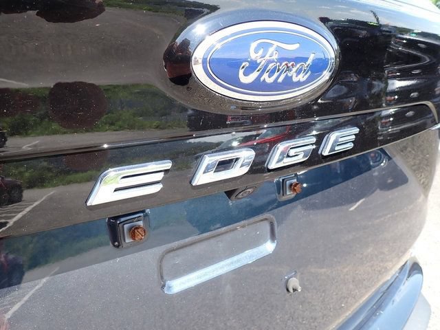 Used 2023 Ford Edge SEL w/ Convenience Package AWD/4WD image 5