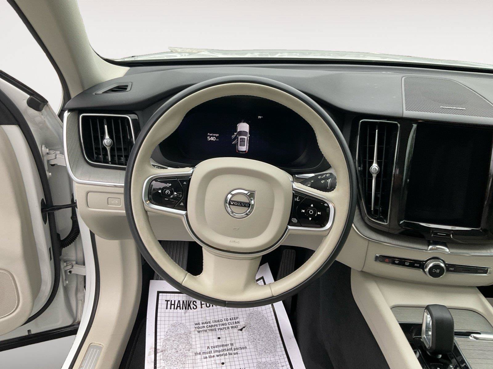 Certified 2024 Volvo XC60 B5 Plus w/ Climate Package AWD/4WD image 12