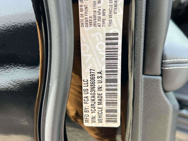 Used 2022 Jeep Grand Cherokee L Laredo w/ Luxury Tech Group I image 15