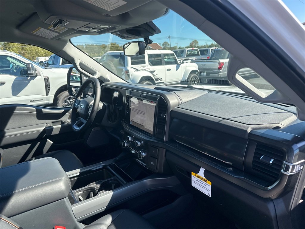 New 2026 Ford F350 Lariat w/ Chrome Package image 12