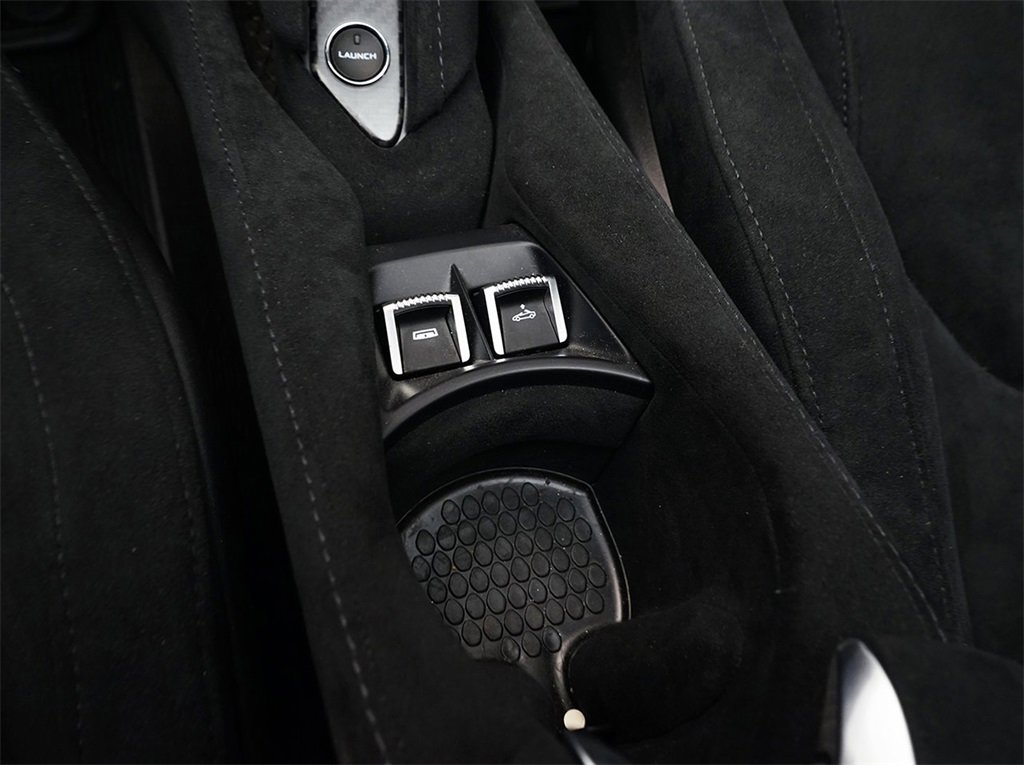 Used 2022 McLaren 765LT image 16