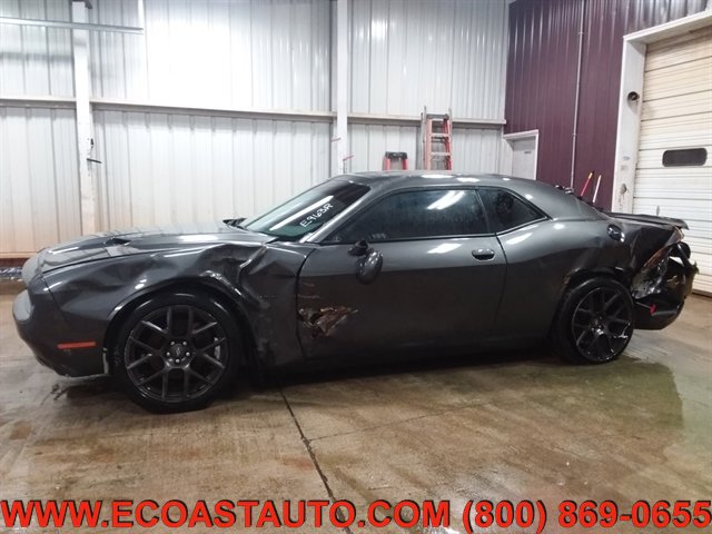 Used 2018 Dodge Challenger R/T w/ Blacktop Package RWD image 6