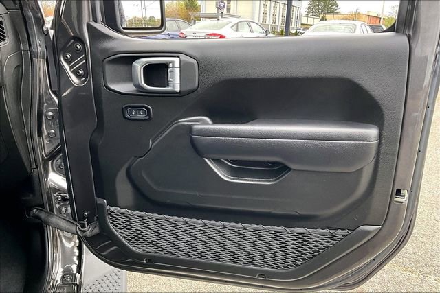 Used 2024 Jeep Wrangler Sport S AWD/4WD image 25