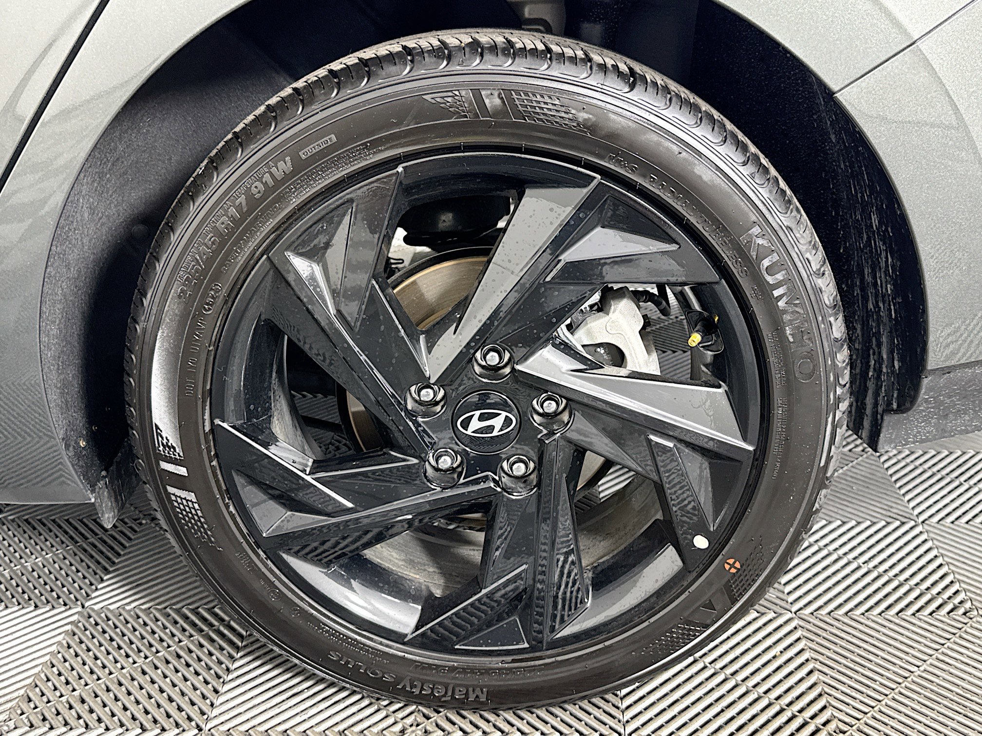 Used 2026 Hyundai Elantra Sport FWD image 36