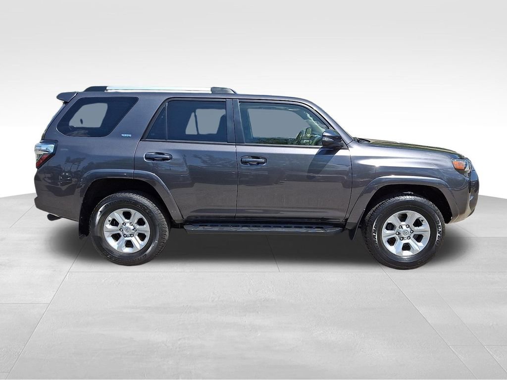 Used 2023 Toyota 4Runner SR5 Premium w/ Moonroof Package AWD/4WD image 7