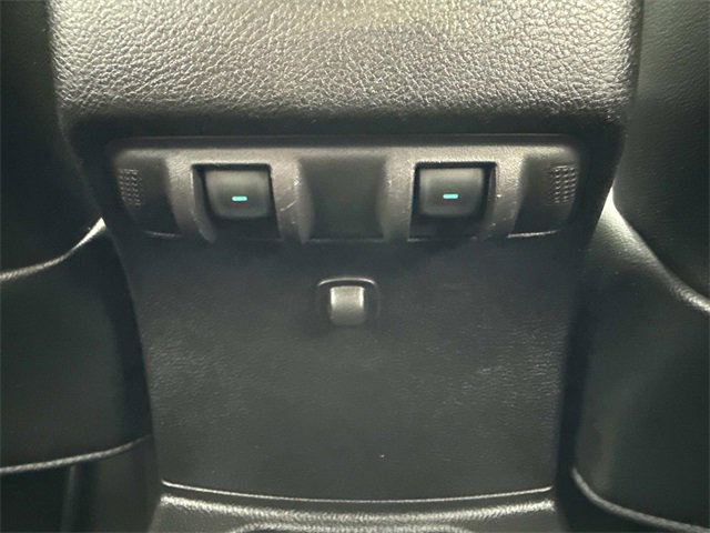 Used 2015 Jeep Wrangler Unlimited Sahara image 17