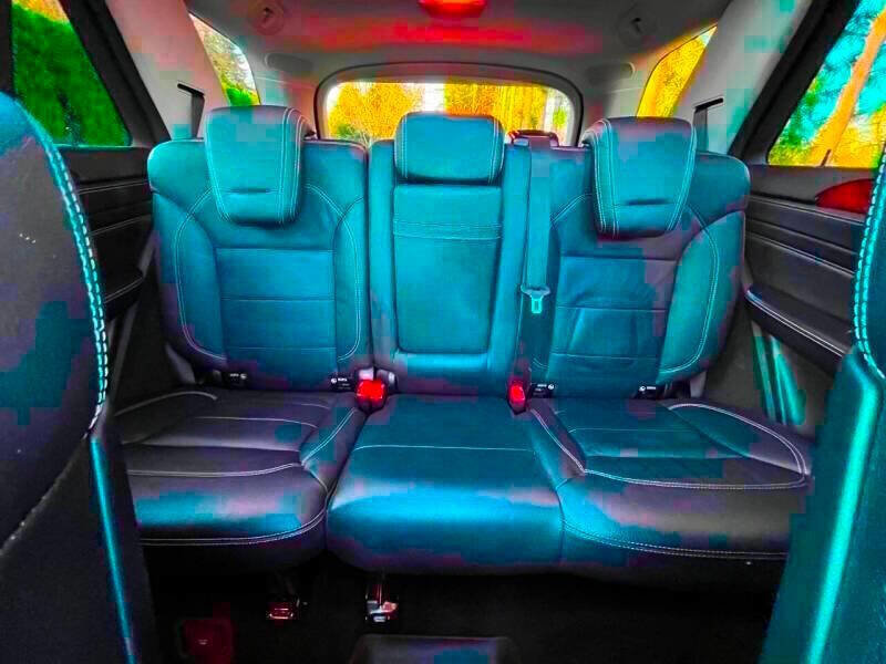 Used 2015 Mercedes-Benz ML 400 ML 400 AWD 4MATIC 4dr SUV image 15