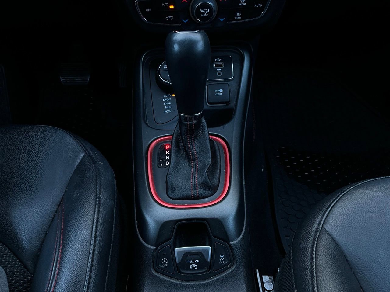 Used 2019 Jeep Compass Trailhawk image 21